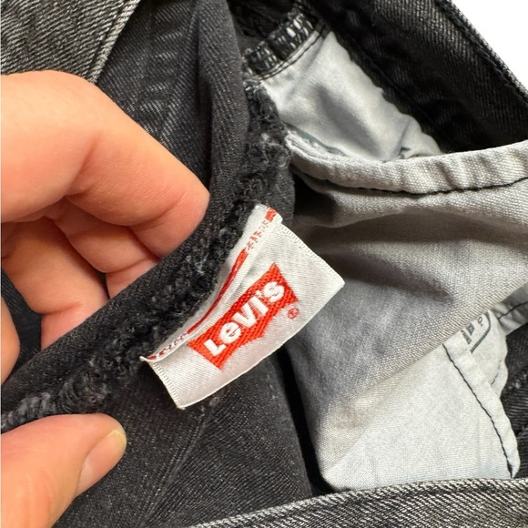 Levi's‎ 501 Short Trashed Black denim shorts size 28 - Picture 5 of 9
